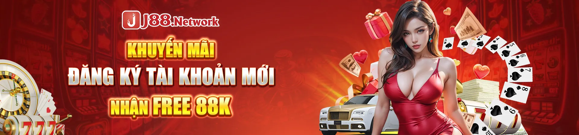 Đấu trường đá gà trực tuyến S8BET với ánh đèn vàng rực rỡ và không khí sôi động